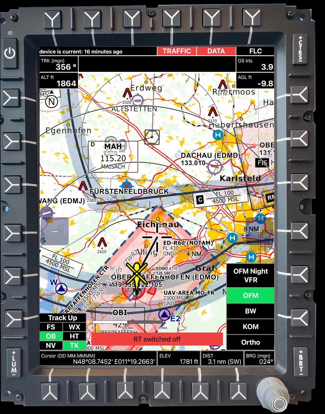 NavPad-Software nativ auf einem Airbus-Helionix-Multifunktionsdisplay im Nachtmodus. © ADAC Luftrettung / P. Himmelreich